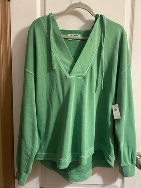 Old Navy Green V-Neck Drawstring Hoodie